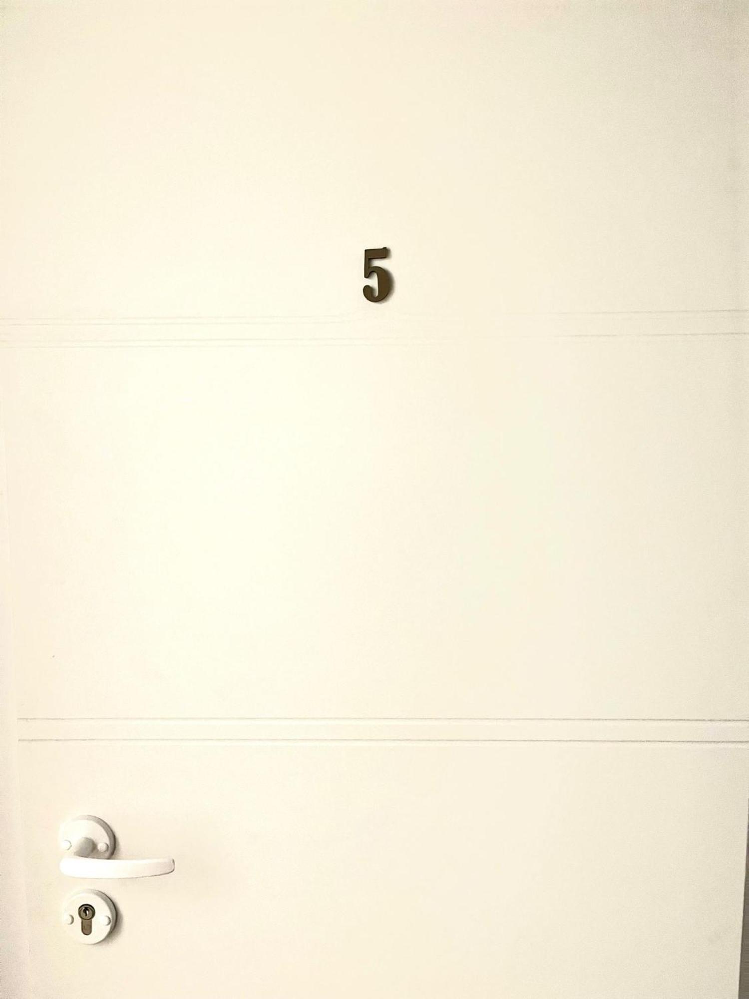 Bezagenta Rooms Centrum Warsaw Room photo